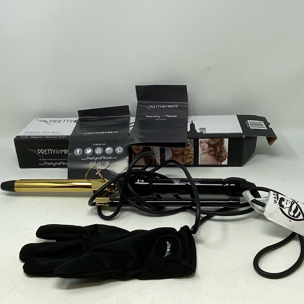 Pretty in a Minute Professional  3/4” Digital Marcel Iron.